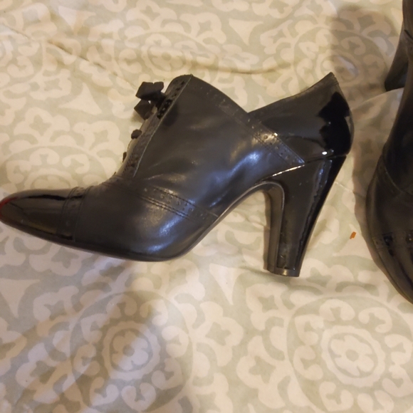 Booties - Picture 2 of 7